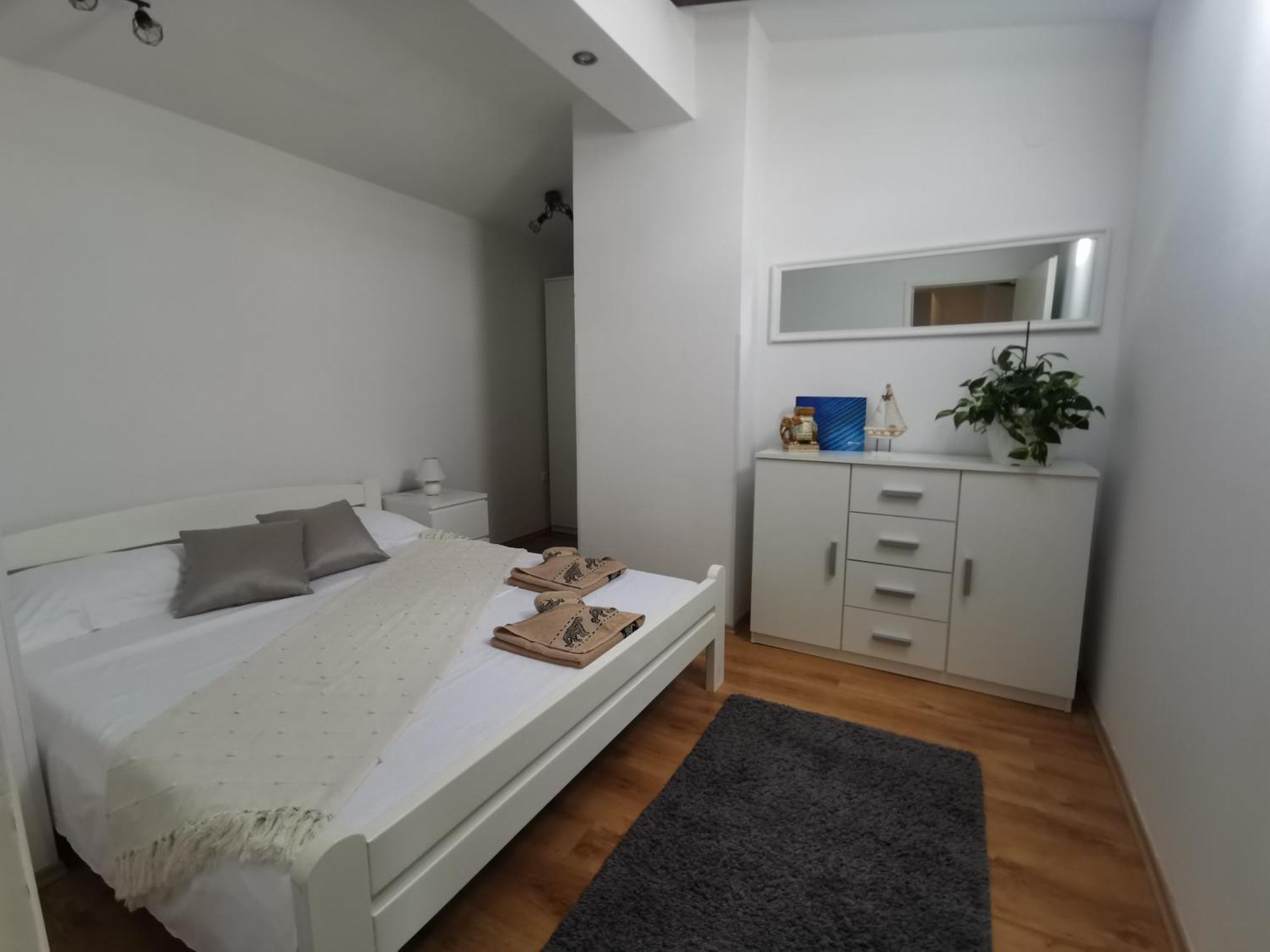 Apartment Katy พูลา ภายนอก รูปภาพ