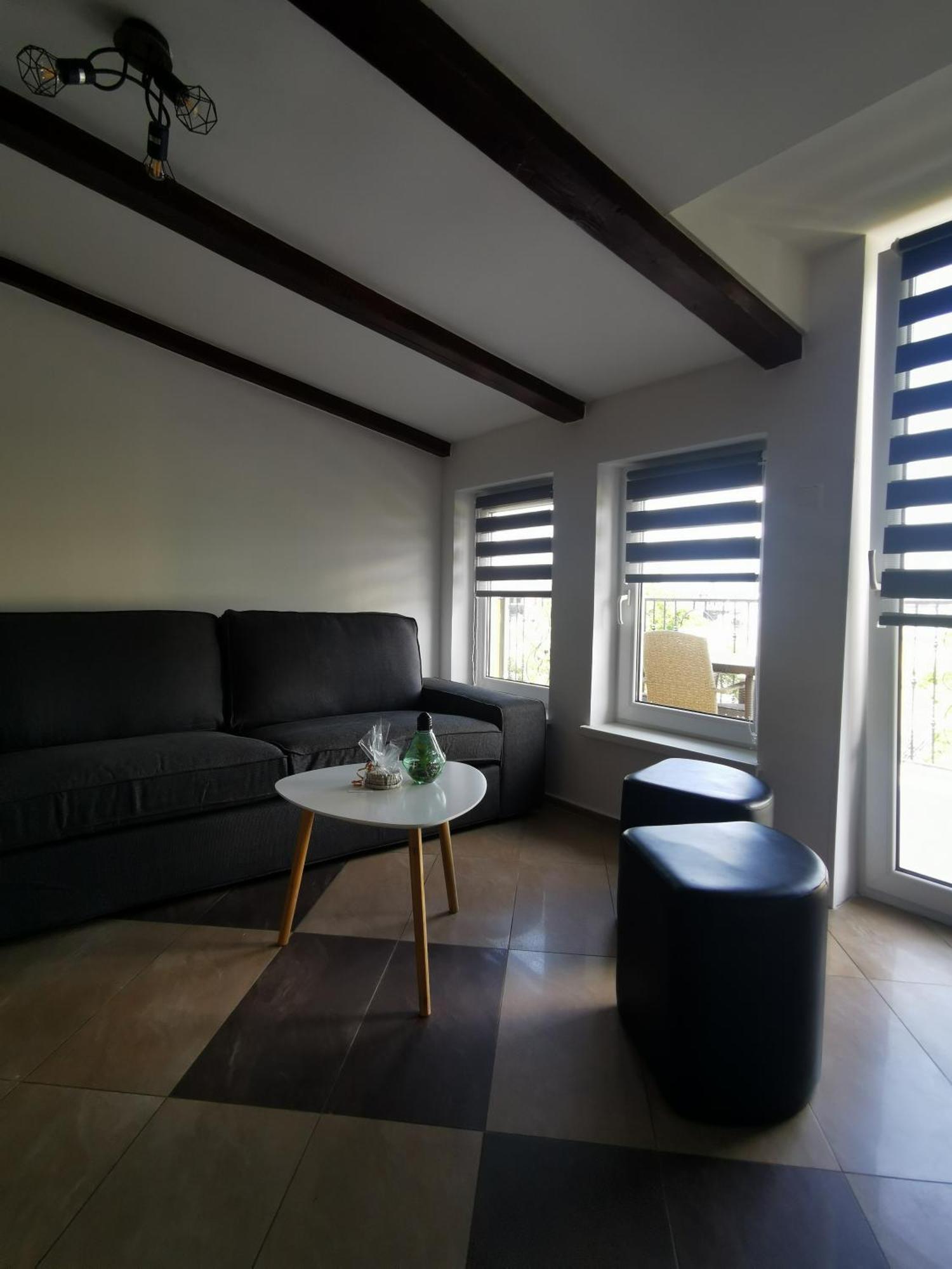Apartment Katy พูลา ภายนอก รูปภาพ